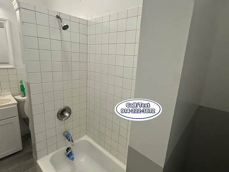 12 Riverview Pl #3L — Photo 4