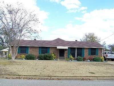 1st image of 146 Primrose Dr