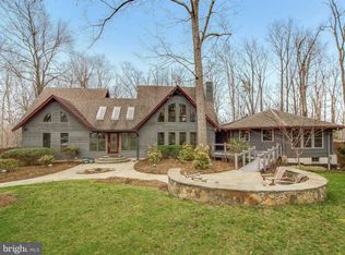 770 Eastern Point Rd, Annapolis, MD 21401