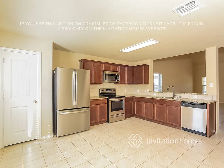 954 Corbitt Ln — Photo 6