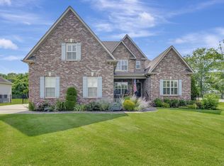 1513 Sweetspire Dr, Murfreesboro, TN 37128