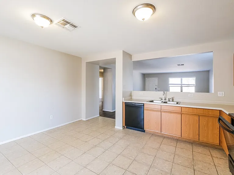 11815 W Columbine Dr — Photo 8