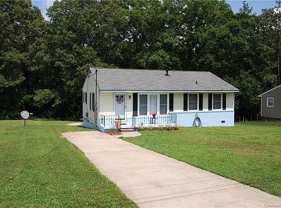 3rd image of 1712 Oak Valley Dr