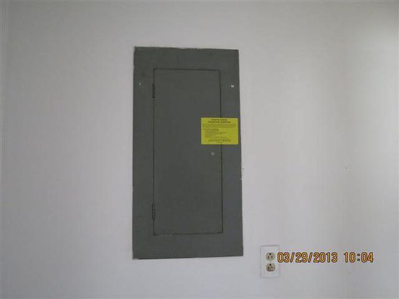 3rd image of 312 Wren Ct