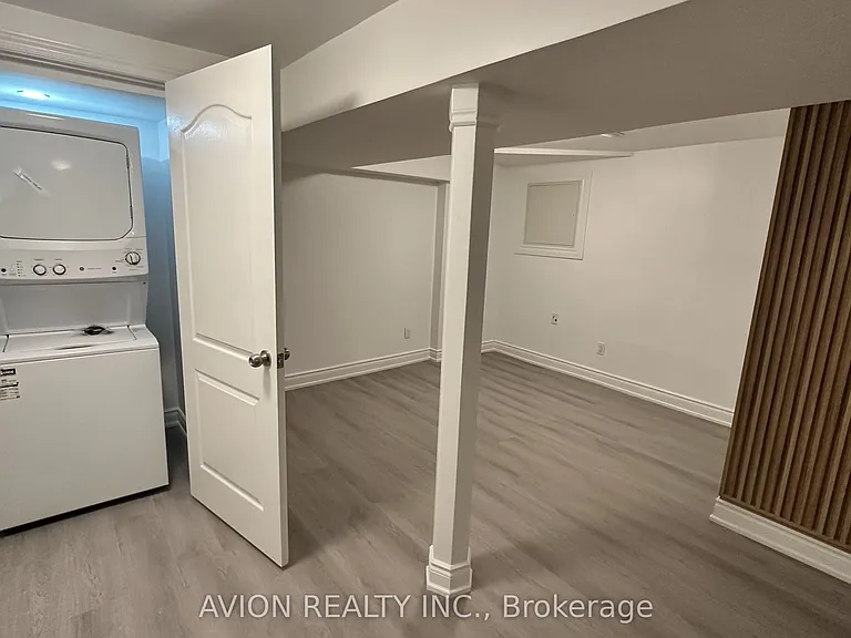 70 Barnes Dr #BASEMENT — Photo 12