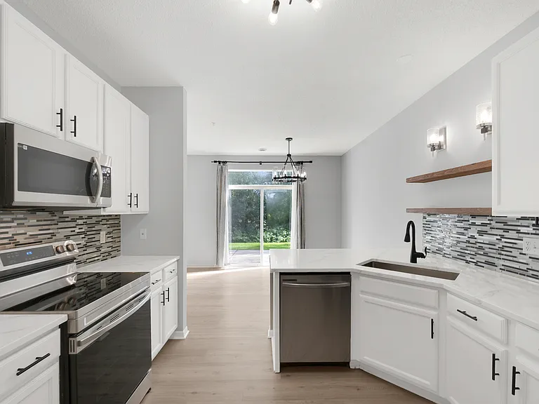 5220 Holly Ln N #3 — Photo 7