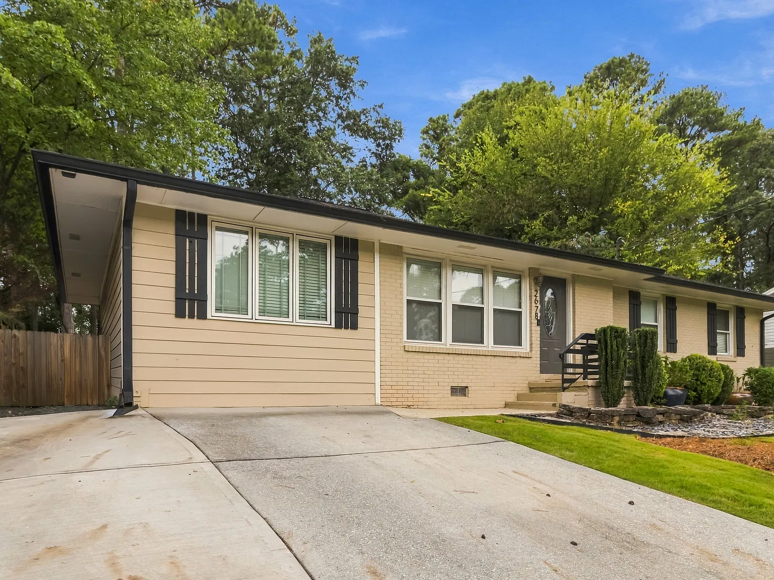4 bed, 1468 sqft, $2,950 — Photo 3