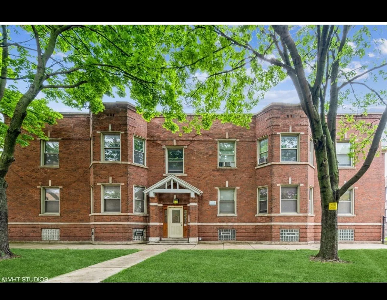 6703 S Indiana Ave — Photo 1