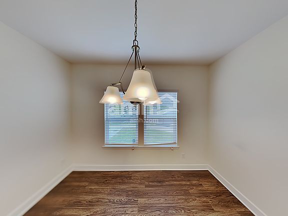 5th image of 5067 Trailwater Dr
