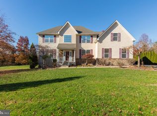 4162 E Campbell Rd, Pennsburg, PA 18073