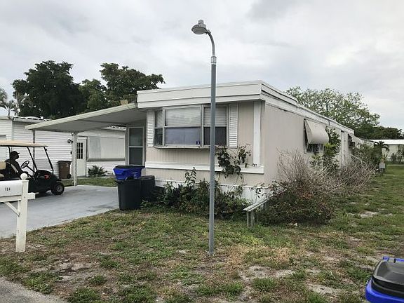 2nd image of 104 NW 50th Ct #211