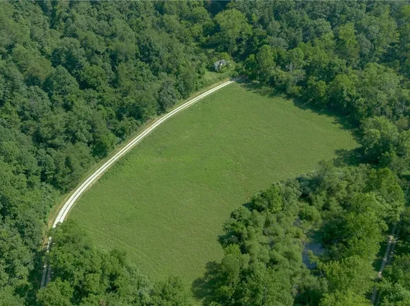 311 Walker Creek Eaton Rd, Walker, WV 26180