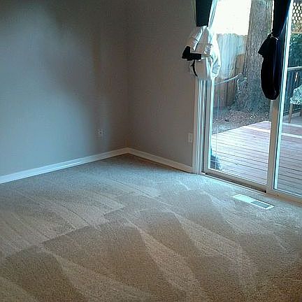3rd image of 5008 Greenwood Ct