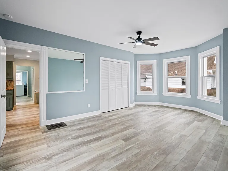 17 W Pierrepont Ave #2 — Photo 5