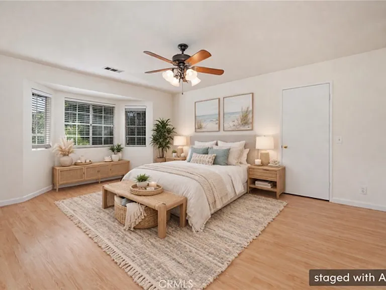 24392 Kingston Ct — Photo 23