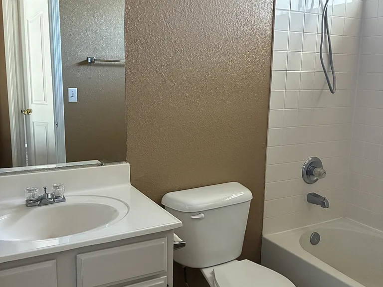 3186 Crazy Horse Dr — Photo 18