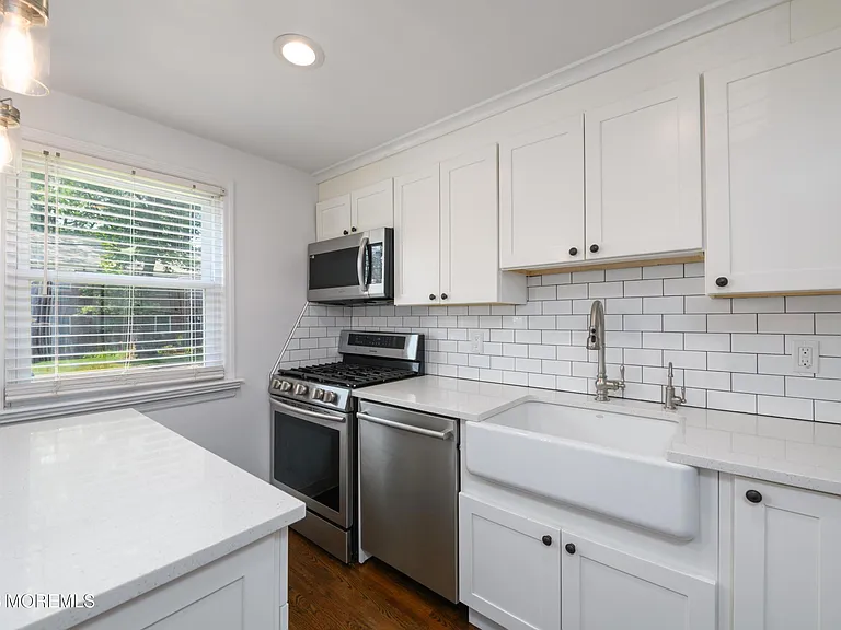 158 Manor Dr #1506 — Photo 1