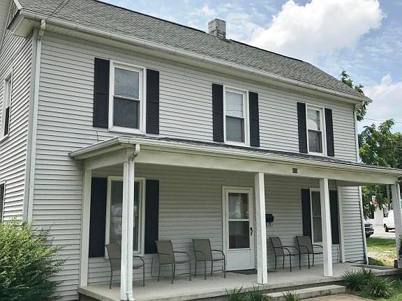 2nd image of 803 S College Ave