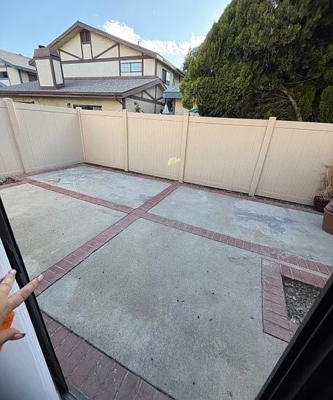18435 Keswick St #13 — Photo 20