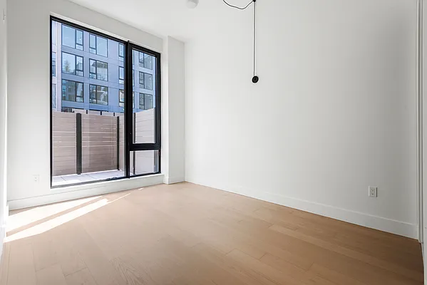 Rented by Nooklyn NYC LLC | media 14