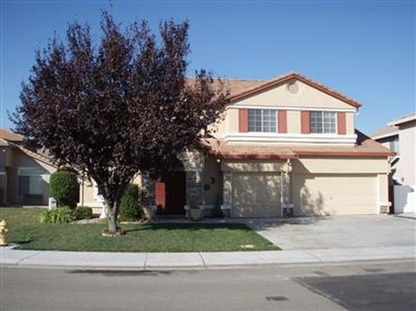 2445 Sailboat Ct