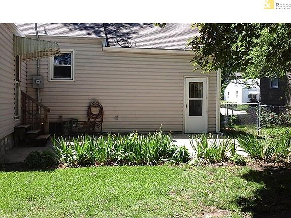 3rd image of 6139 Floyd St