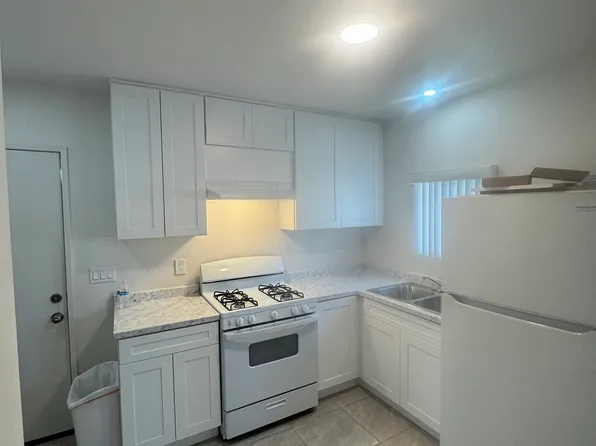 9954 Pradera Ave #Adu, Montclair, CA 91763