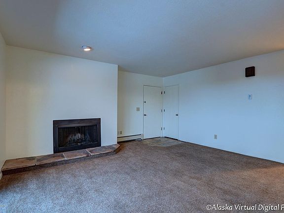4th image of 16411 Heritage Pl #6