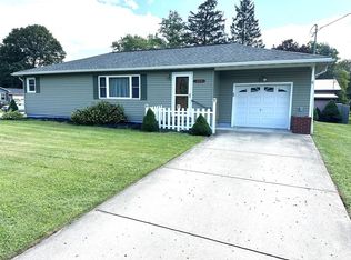 220 Sunnyfield Dr, Horseheads, NY 14845