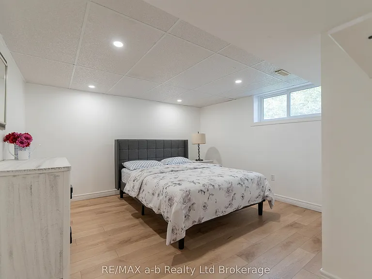 56229 Talbot Line — Photo 17