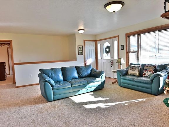 4th image of 2066 Norton Ln