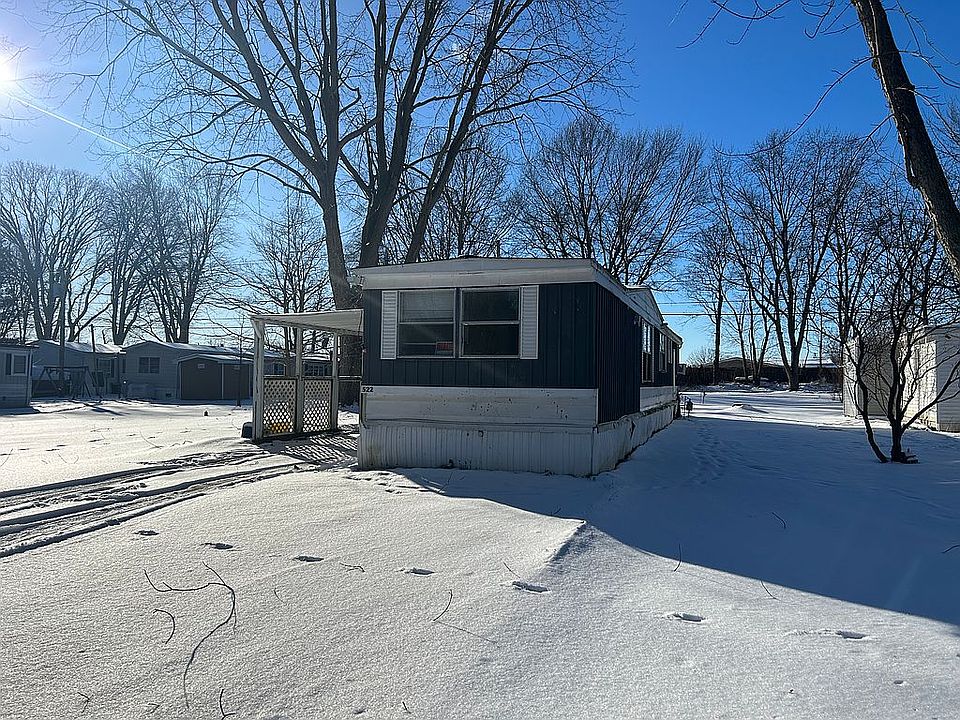 2nd image of 522 Brookwood Dr #522