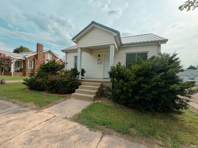 923 Poplar St, Mount Carmel, IL, 62863