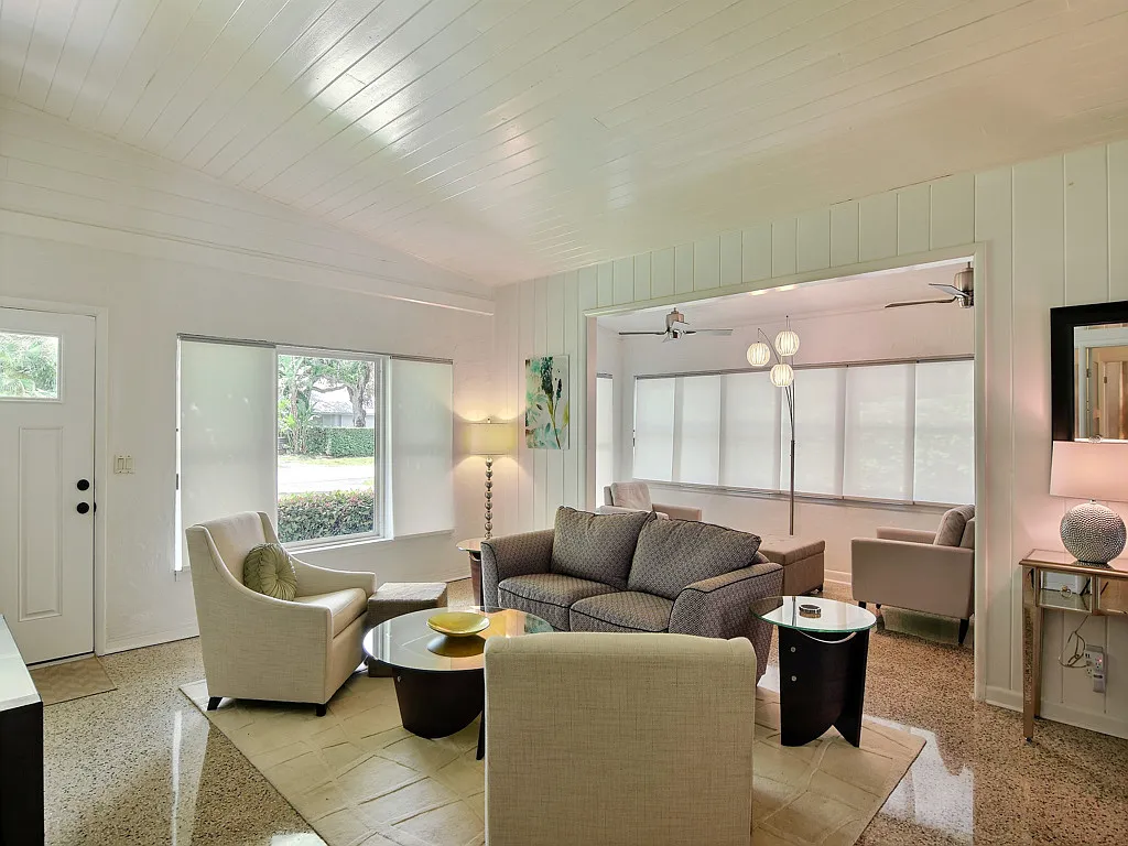 3 bed, 1800 sqft, $8,500 — Photo 4