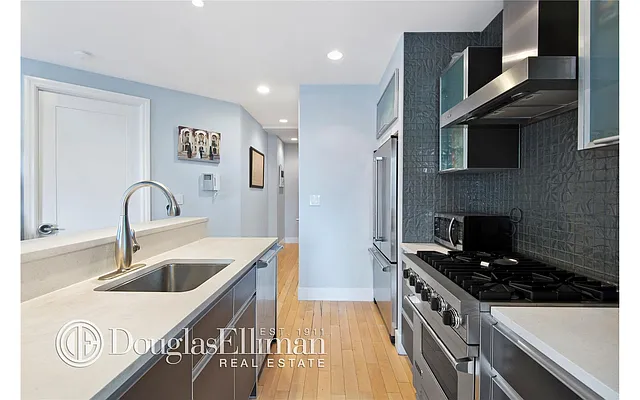 Sold by Douglas Elliman | media 15