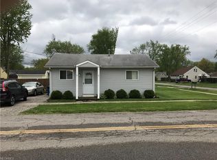 701 Kenilworth Ave, Sheffield Lake, OH