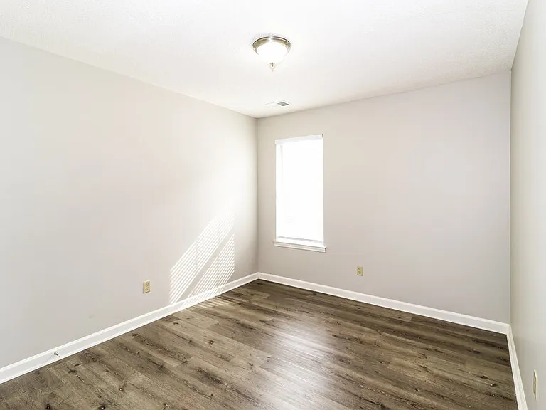6962 Lagrange Cir N — Photo 14