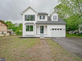 440 N Packard St, Hammonton, NJ 08037