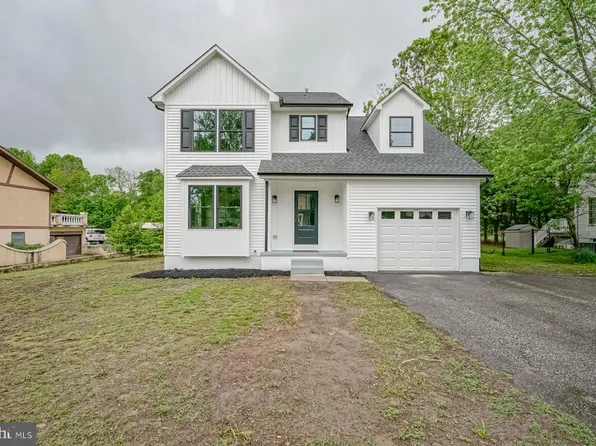 440 N Packard St, Hammonton, NJ 08037