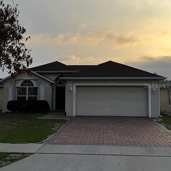 11706 Nimbus Ln — Photo 1