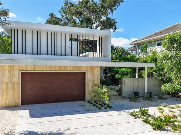 1642 Bahia Vista St, Sarasota, FL 34239