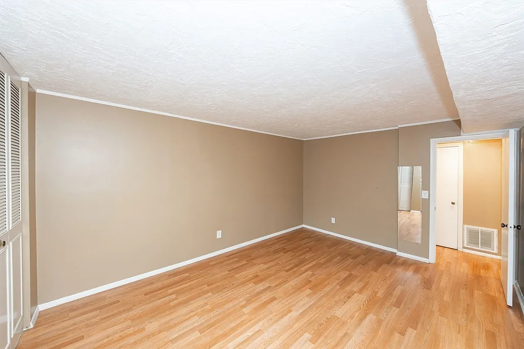 1 bed, 1.0 bath, 685 sqft, $1,750 — Photo 4