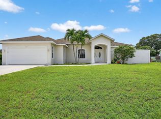 379 NW La Playa St, Port Saint Lucie, FL 34983