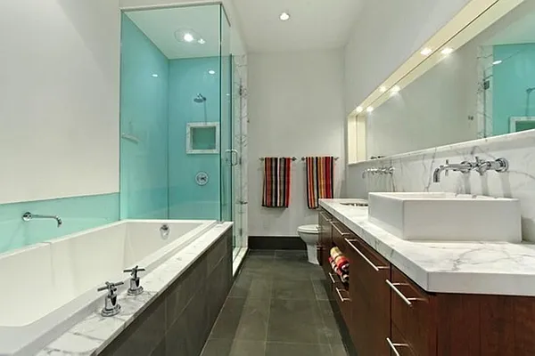 Sold by Corcoran | media 21