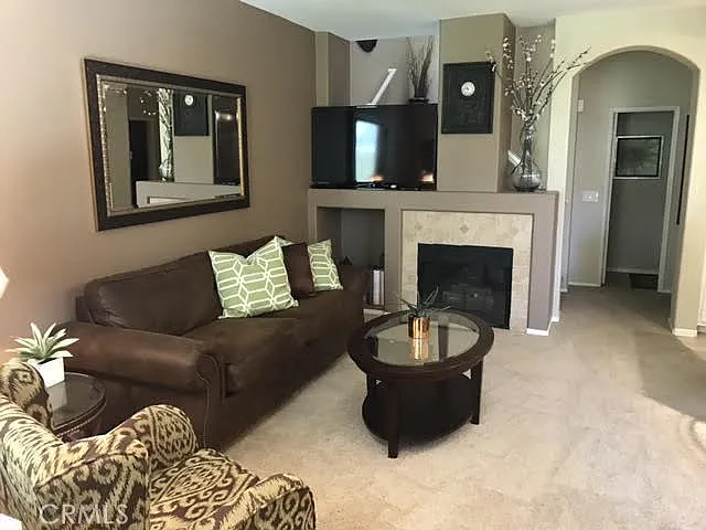 1039 S Positano Ave — Photo 5
