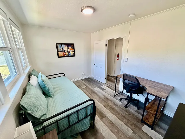487 Scenic Dr — Photo 7