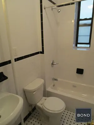 Rented by Bond New York | media 26