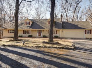 4855 E Cimarron Ln, Springfield, MO 65803