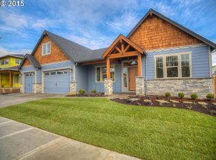 12407 NW 49th Ave, Vancouver, WA 98685