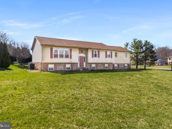 119 Wortham Ln, Bear, DE 19701